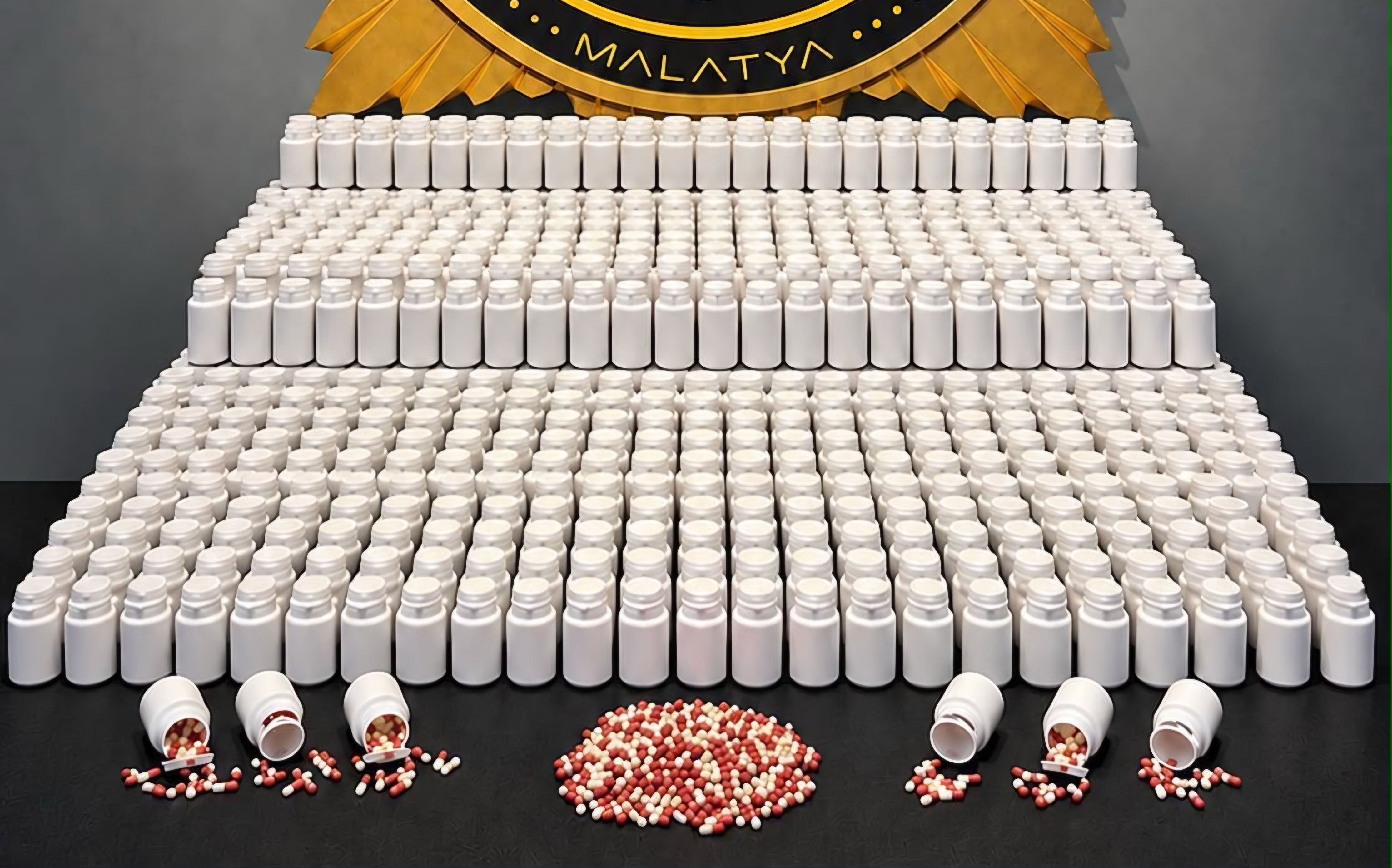 44 Bin Hap Ele Geçirildi